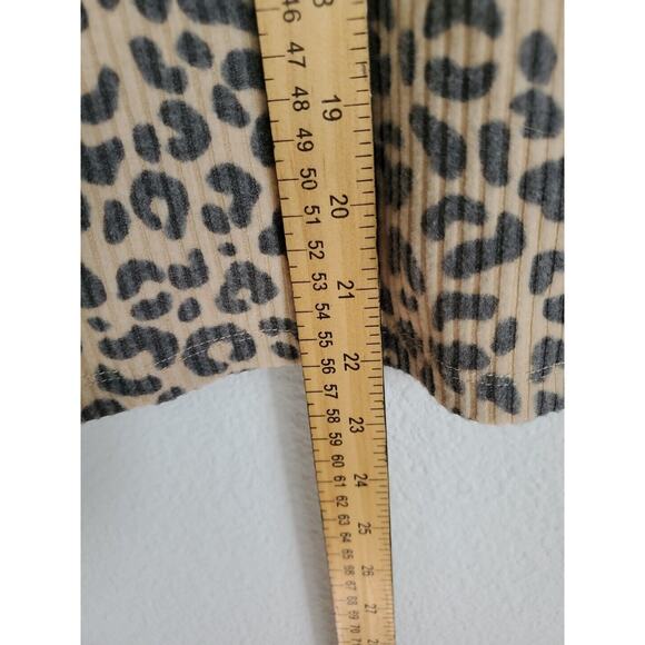 Angels Forever Young Hoodie Shirt Womens Large Brown Animal Print New - Picture 5 of 16